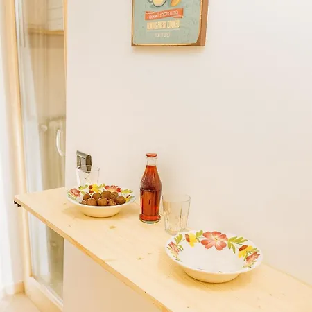 아파트 Terminal House *